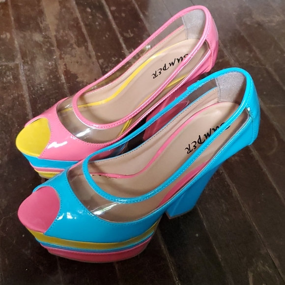 Colorful feels - Picture 3 of 4